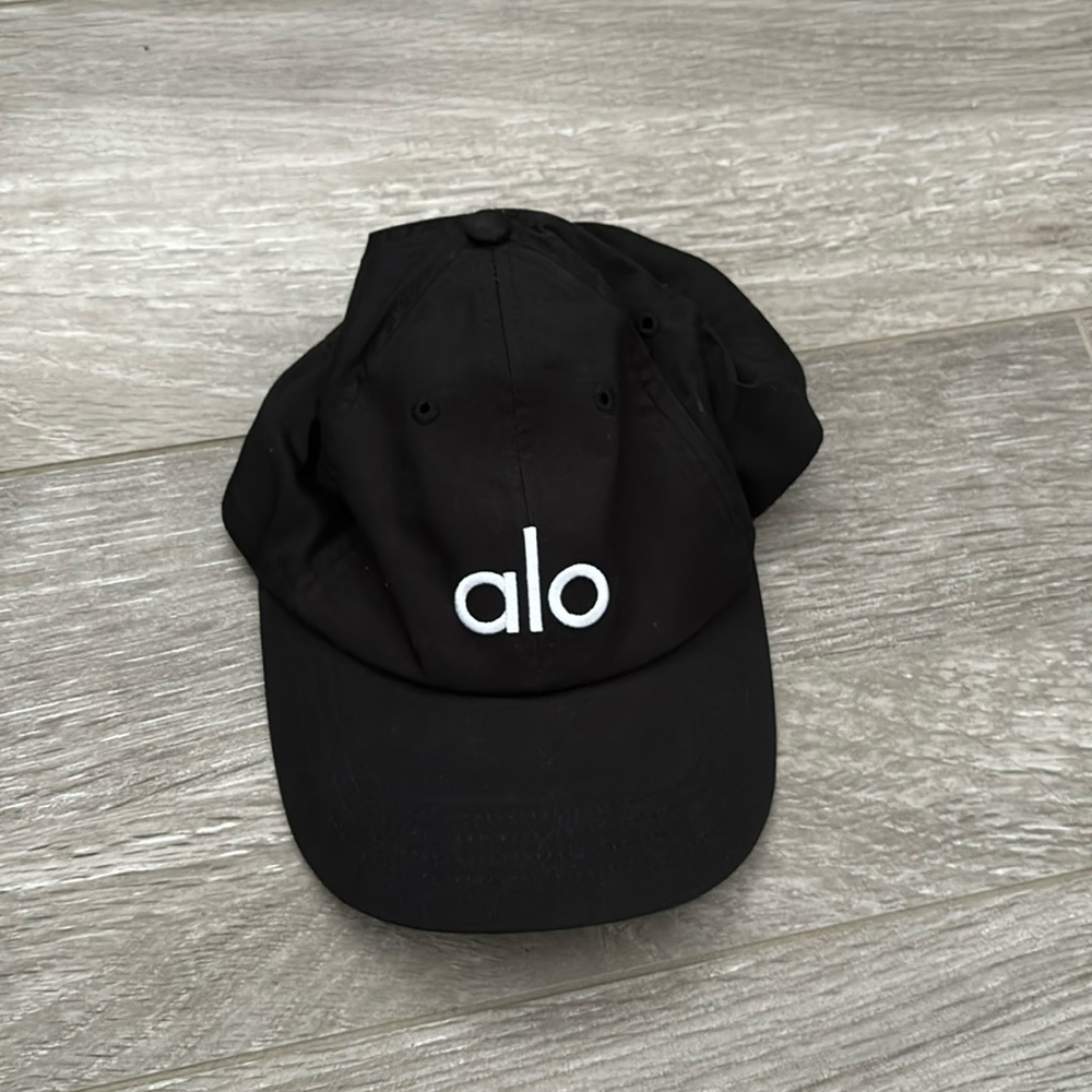 Alo Off-Duty baseball cap (currently sold out on Alo Site)